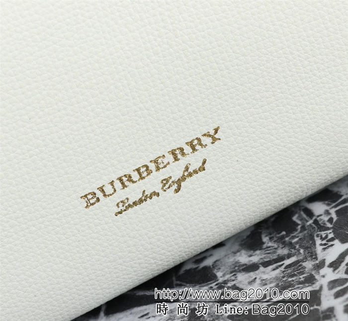 BURBERRY巴寶莉 拼色 四季爆款 巴寶莉標誌性 The Banner 班納手袋 馬術騎士系列 手提肩背包 40126  Bhq1131